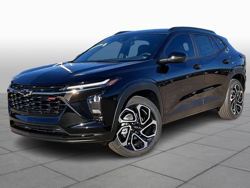 New 2026 Chevrolet Trax RS w/ Sunroof Package FWD image 2