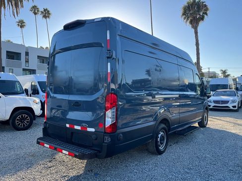 Used 2019 Ford Transit 250 148 High Roof Extended RWD image 5