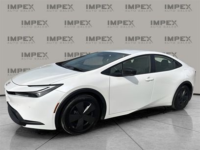 Used 2025 Toyota Prius LE