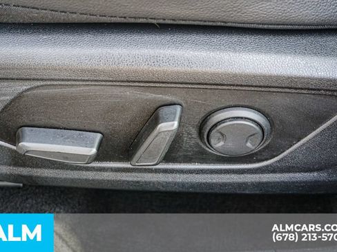 Used 2024 Hyundai Elantra Limited FWD image 50