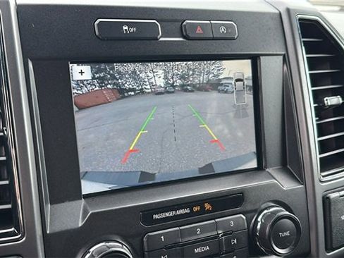 Used 2018 Ford F150 XLT w/ Equipment Group 302A Luxury image 30