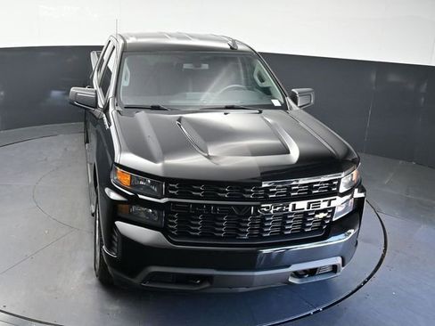 Used 2021 Chevrolet Silverado 1500 Custom RWD image 22