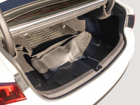 Used 2018 Acura TLX V6 w/ Technology & A-SPEC Pkg image 18