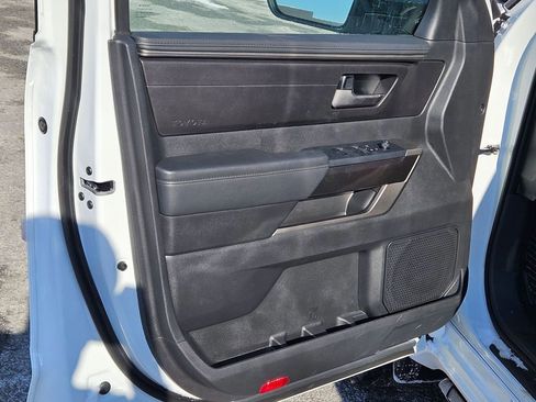 New 2026 Toyota Tundra SR5 AWD/4WD image 10