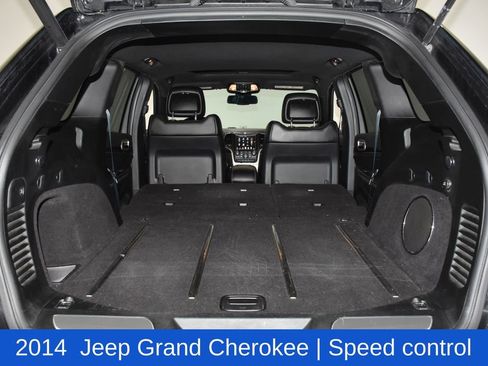 Used 2014 Jeep Grand Cherokee Limited w/ Mopar Chrome Edition Group AWD/4WD image 30