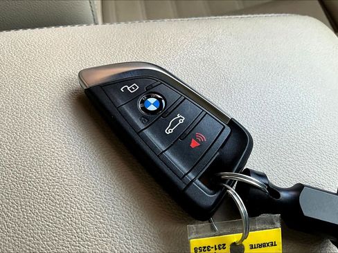 Used 2023 BMW i4 eDrive35 w/ Premium Package RWD image 14