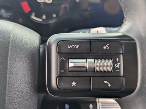 Used 2025 Hyundai Santa Fe SEL image 28