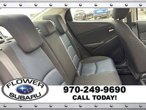 Used 2019 Toyota Yaris LE image 15