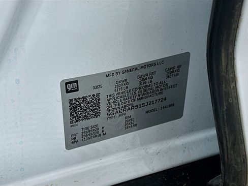 Used 2025 Buick Enclave Preferred image 12