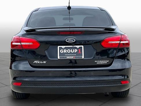Used 2015 Ford Focus Titanium FWD image 5