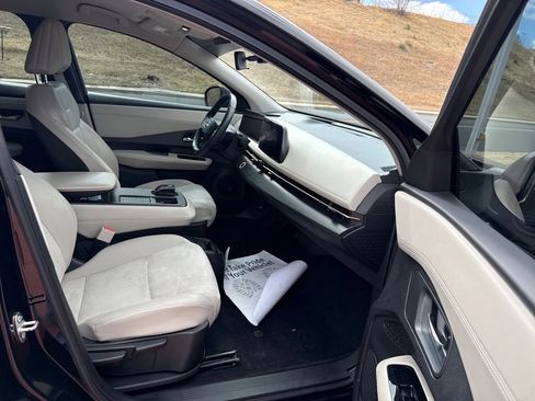 Used 2023 Nissan Ariya ENGAGE image 27