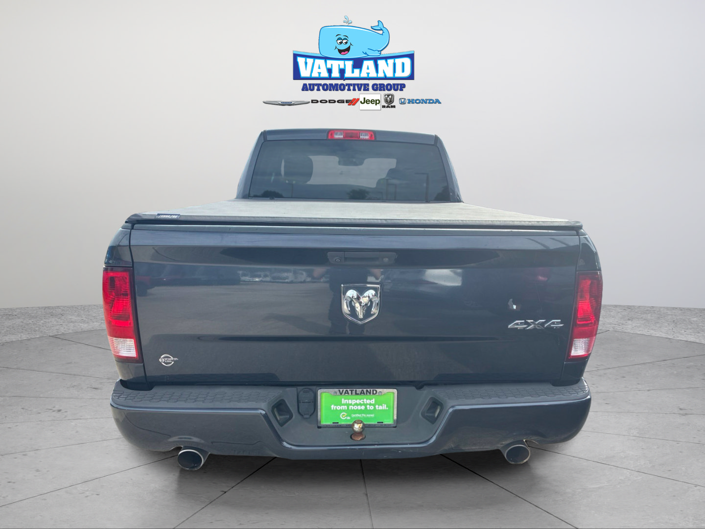 Certified 2017 RAM 1500 Express AWD/4WD image 4