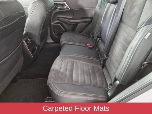 Used 2023 Mitsubishi Outlander SE FWD image 27