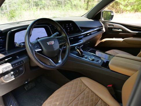 Used 2021 Cadillac Escalade Sport w/ Driver Assist Tech Package image 2