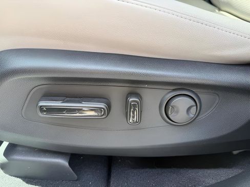 Certified 2026 Honda CR-V EX-L image 10