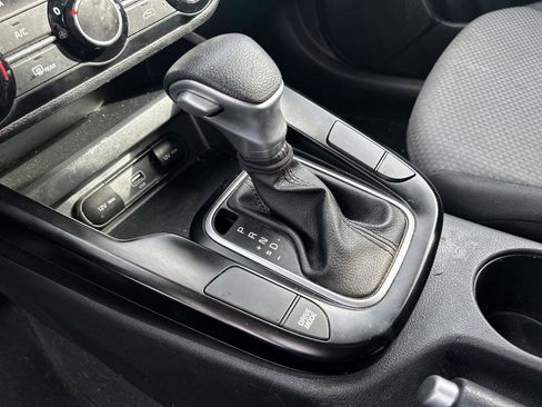 Used 2020 Kia Soul LX image 21