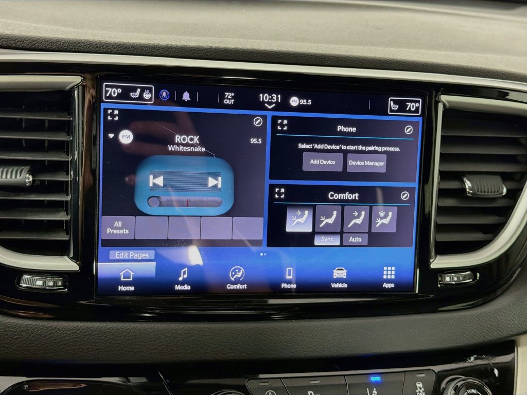 Used 2024 Chrysler Pacifica Touring-L FWD image 14