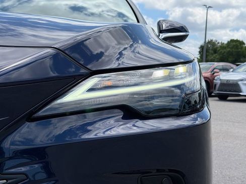 Used 2025 Lexus RX 350 Premium Plus w/ Accessory Package (Z1) FWD image 9