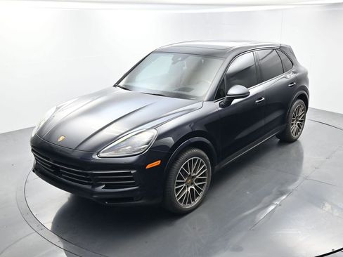 Certified 2023 Porsche Cayenne S Platinum AWD/4WD image 31