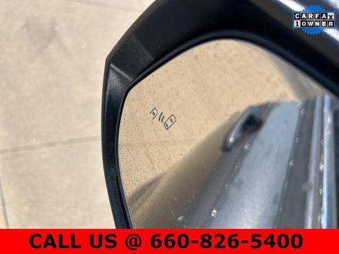 Used 2023 Toyota Highlander LE image 13