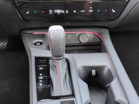 New 2026 Nissan Sentra SR w/ SR Premium Package FWD image 25
