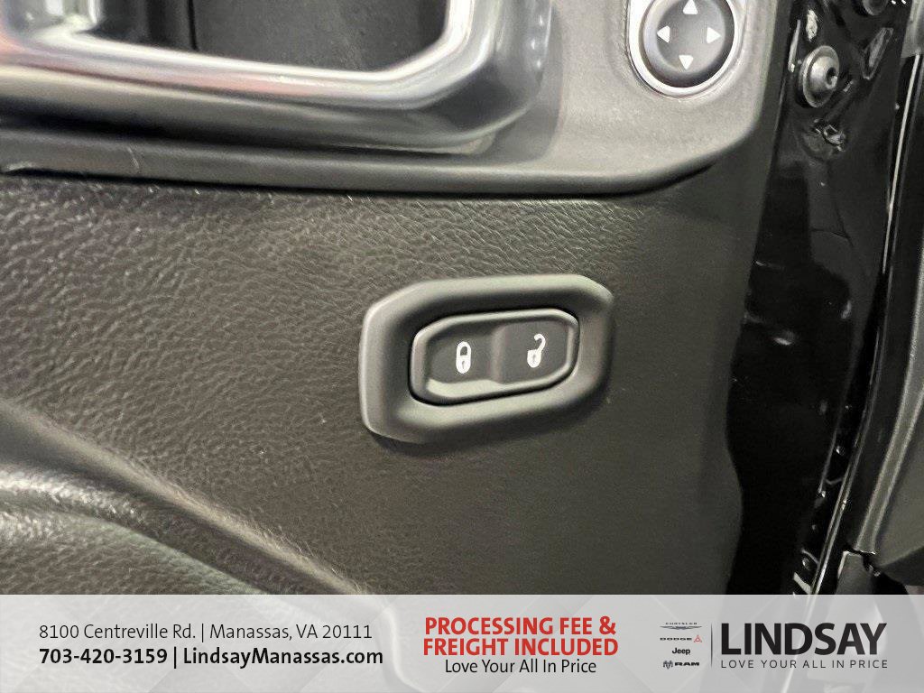 New 2026 Jeep Gladiator Sport AWD/4WD image 22