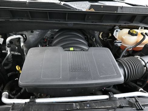 Used 2022 Chevrolet Silverado 1500 RST w/ Bed Protection Package AWD/4WD image 16