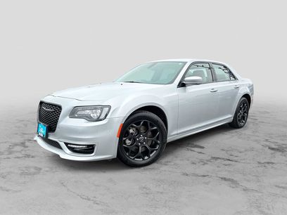 Used 2022 Chrysler 300 Touring L w/ Comfort Group