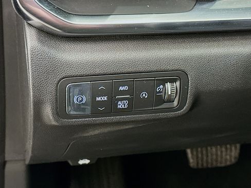 Used 2026 GMC Terrain Elevation AWD/4WD image 17
