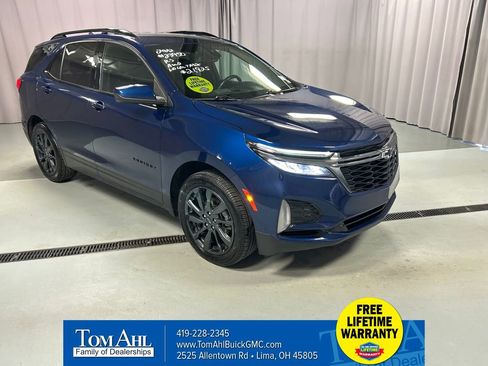 Used 2022 Chevrolet Equinox RS AWD/4WD image 1
