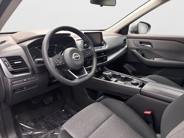 Used 2023 Nissan Rogue SV AWD/4WD image 10