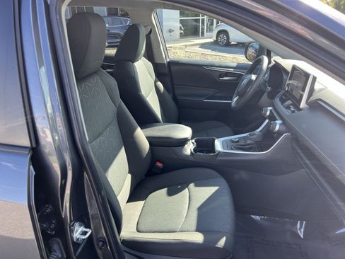 Used 2023 Toyota RAV4 XLE w/ XLE Grade Weather Package AWD/4WD image 25