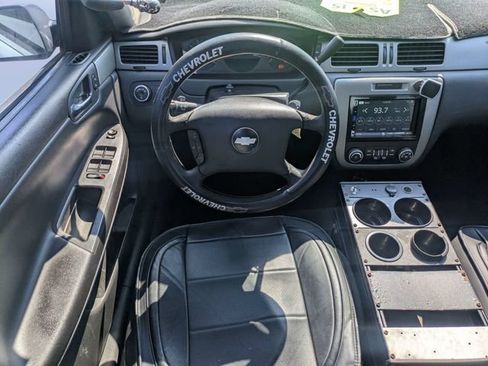 Used 2010 Chevrolet Impala Police FWD image 15