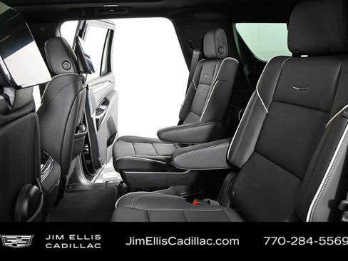 New 2026 Cadillac Escalade Luxury w/ Touring Package image 23