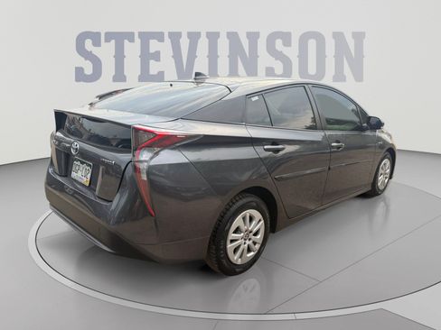 Used 2016 Toyota Prius Two FWD image 5