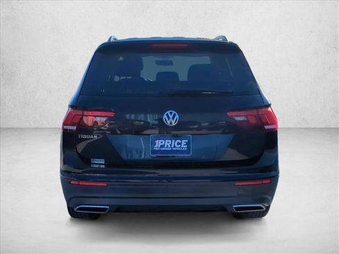 Used 2019 Volkswagen Tiguan S image 6