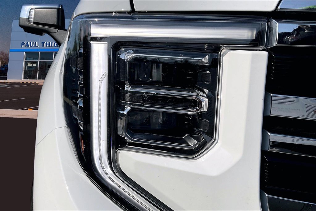 Used 2024 GMC Sierra 1500 SLT w/ X31 Off-Road Package AWD/4WD image 37