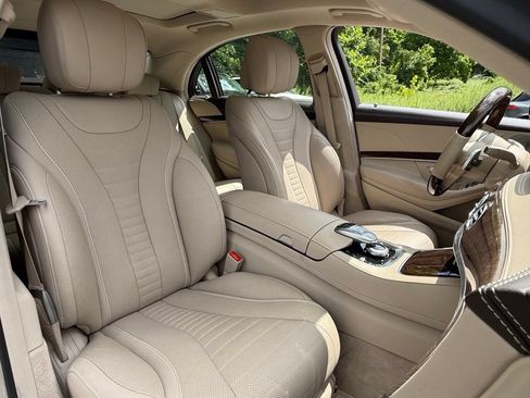 Used 2019 Mercedes-Benz S 560 4MATIC Sedan image 14