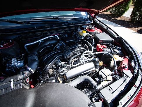 Used 2025 Subaru Outback Premium image 34