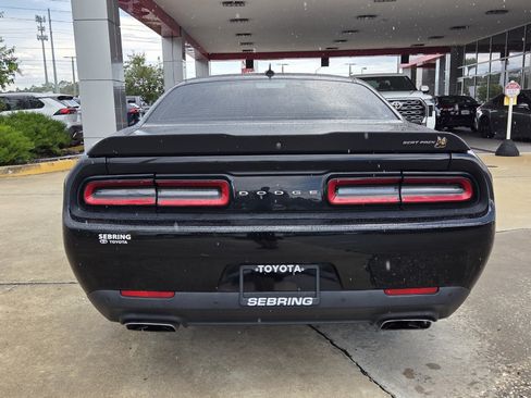 Used 2021 Dodge Challenger R/T Scat Pack RWD image 7