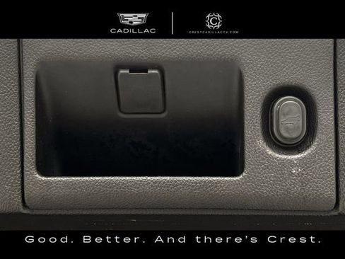 Used 2017 Chevrolet Suburban Premier image 33