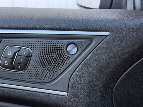 Used 2024 Ford Edge Titanium image 24