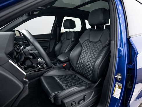 Certified 2023 Audi SQ5 Premium Plus w/ Premium Plus Package AWD/4WD image 17