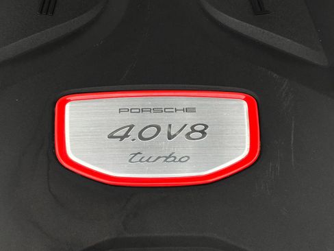 Used 2023 Porsche Cayenne Turbo AWD/4WD image 21