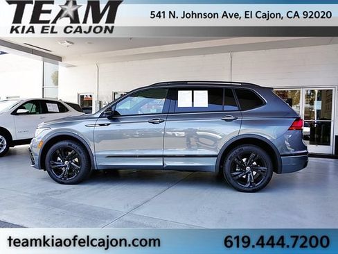 Used 2023 Volkswagen Tiguan SE R-Line FWD image 6