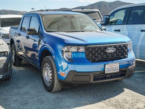 Used 2025 Ford Maverick XL w/ Equipment Group 102A AWD/4WD image 3
