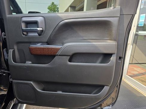 Used 2017 GMC Sierra 1500 SLT AWD/4WD image 27
