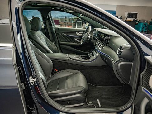 Used 2022 Mercedes-Benz E 53 AMG 4MATIC Sedan image 36