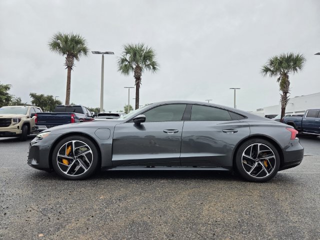 Used 2023 Audi RS e-tron GT w/ Carbon Performance Package AWD/4WD image 3