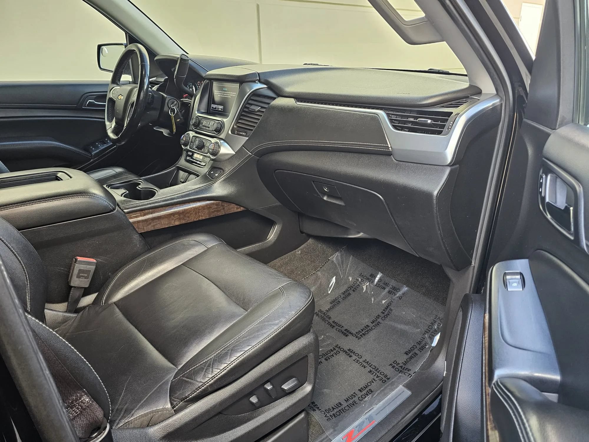 Used 2017 Chevrolet Tahoe LT w/ Z71 Midnight Edition AWD/4WD image 22